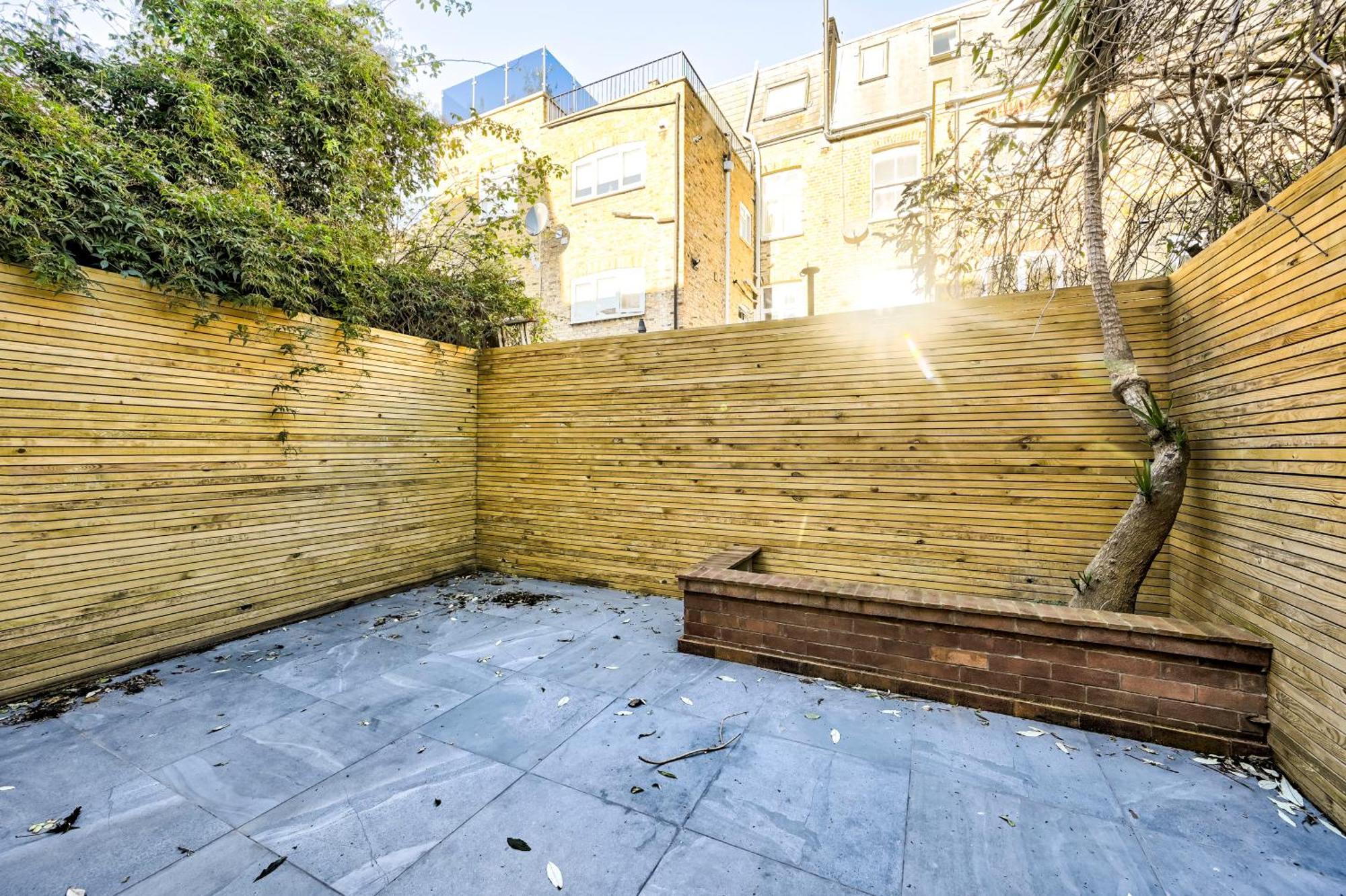 Beautiful 2 Bed With En Suite, Near Tube And Stamford Bridge Apartment *