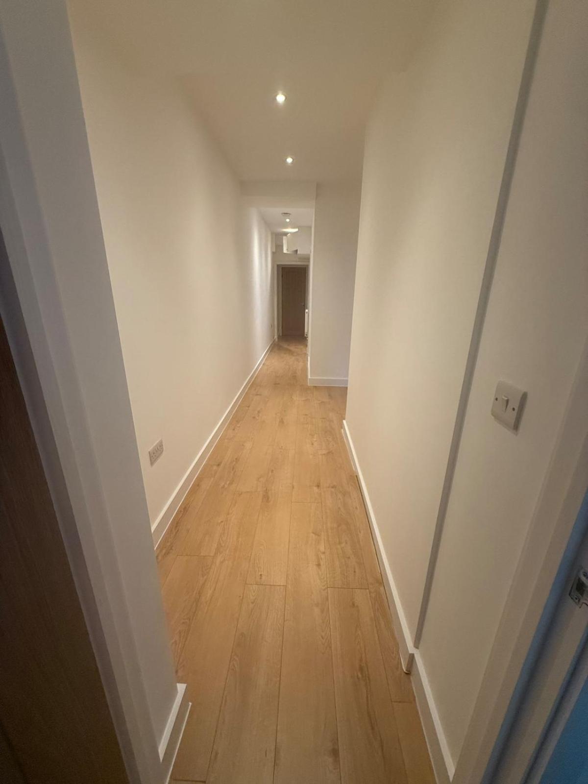 Beautiful 2 Bed With En Suite, Near Tube And Stamford Bridge * Londres