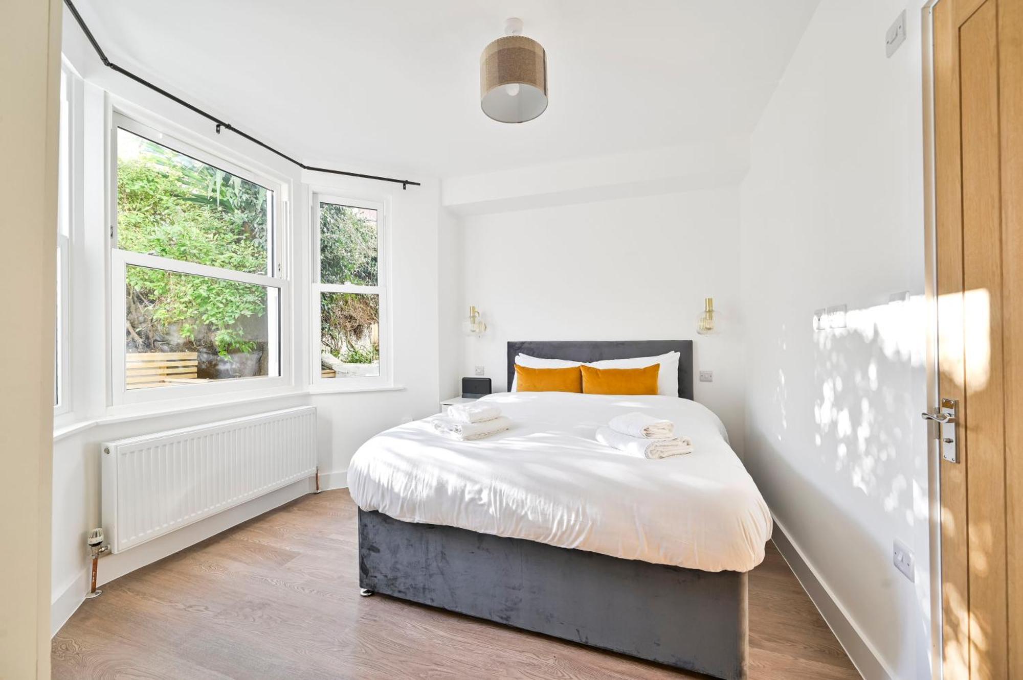 Beautiful 2 Bed With En Suite, Near Tube And Stamford Bridge Appartement *