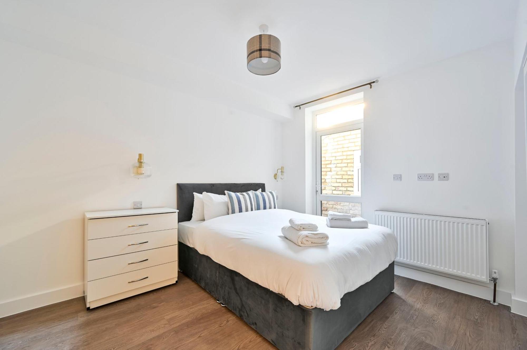 Appartement Beautiful 2 Bed With En Suite, Near Tube And Stamford Bridge *
